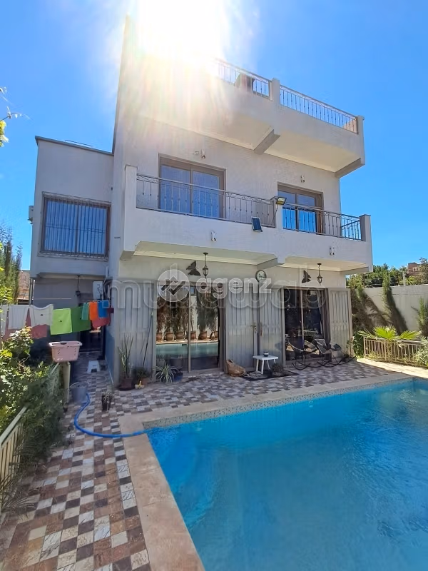 Villa te koop 309 m², 5 kamers Andere Al Haouz