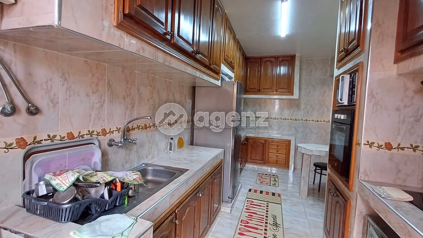 Apartamento en venta de 106 m², 2 habitaciones Hay Nahda Skhirate Témara