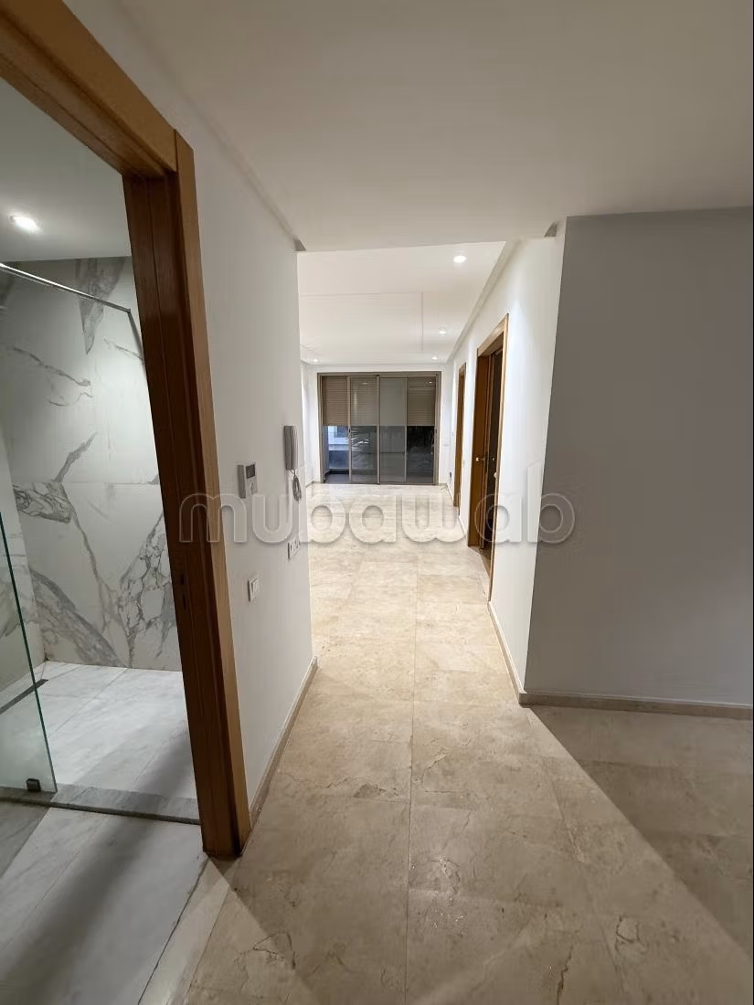 Appartement 65 m² à Oulfa — 2
