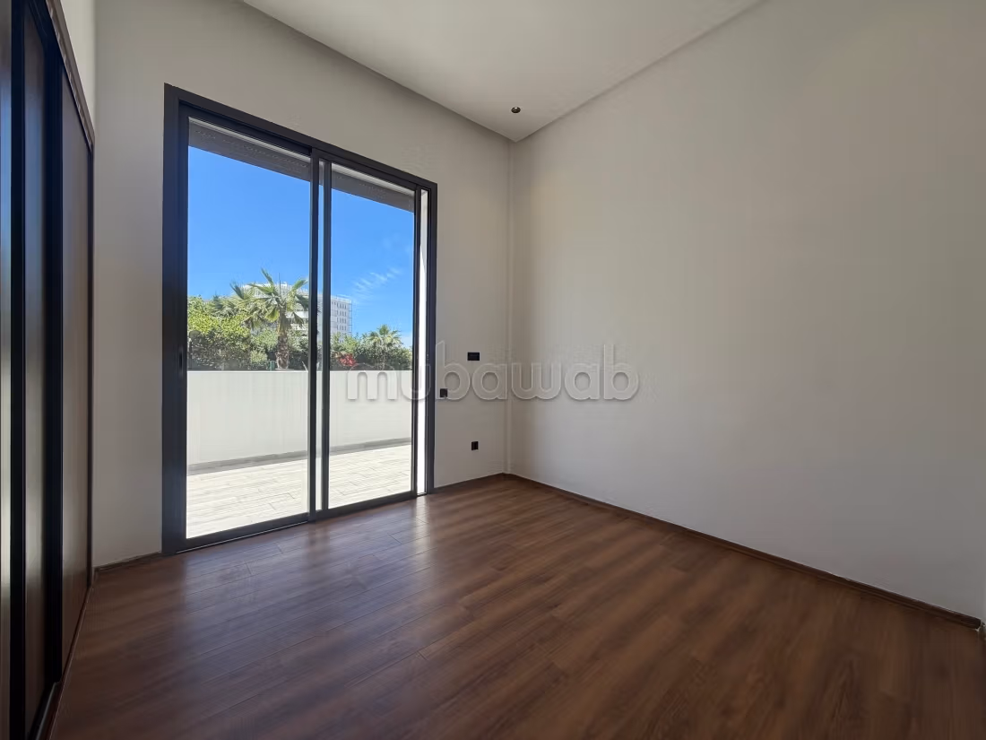 Luxueux appartement à louer vide sur CFC sans vis à vis bien ensoleillé