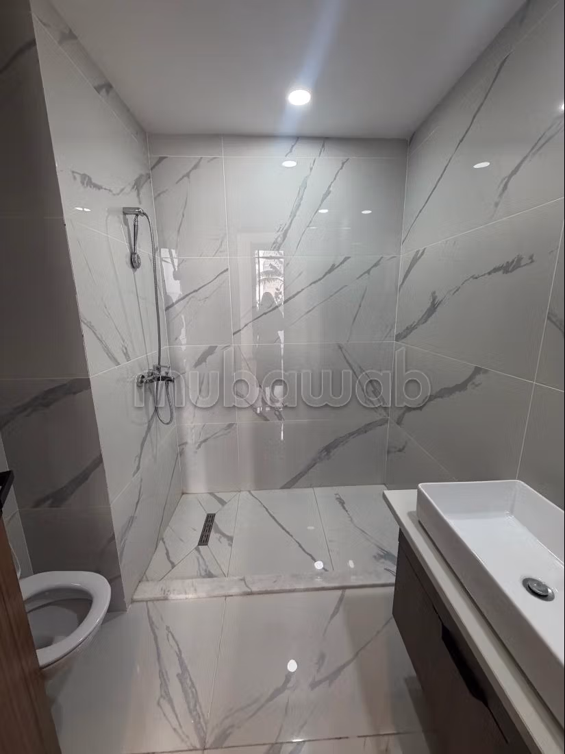 Luxueux appartement à louer vide sur CFC sans vis à vis bien ensoleillé