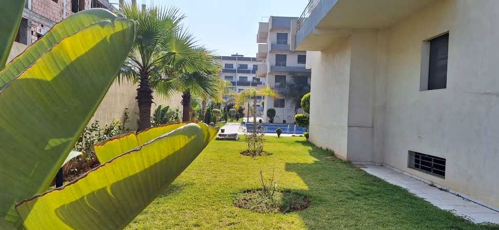 Appartement met zwembad
