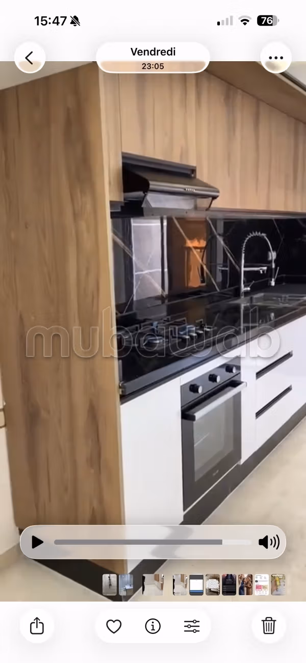 Appartement magnifique à vendre dans le quartier administratif. 1 chambre. Balcon ensoleillé