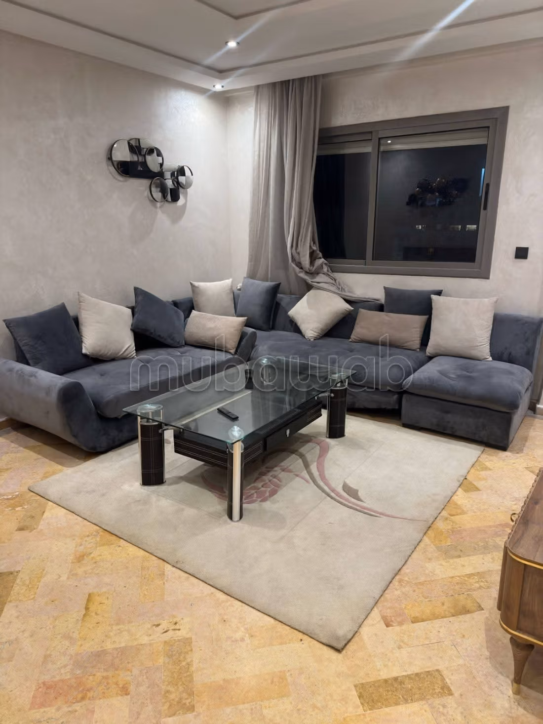 Sunny apartment without overlooking on the top floor 80m2 in Racine