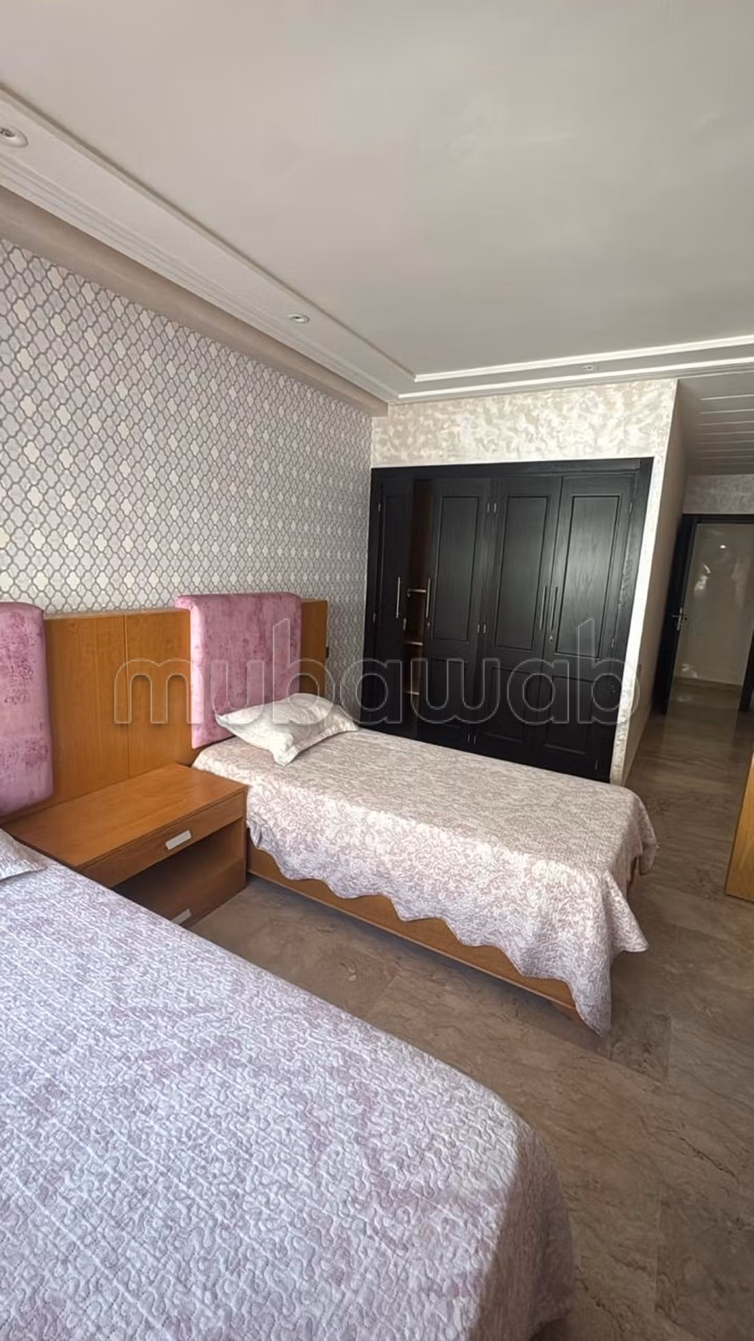 Superb appartement de 200 m2 entiérement meublé