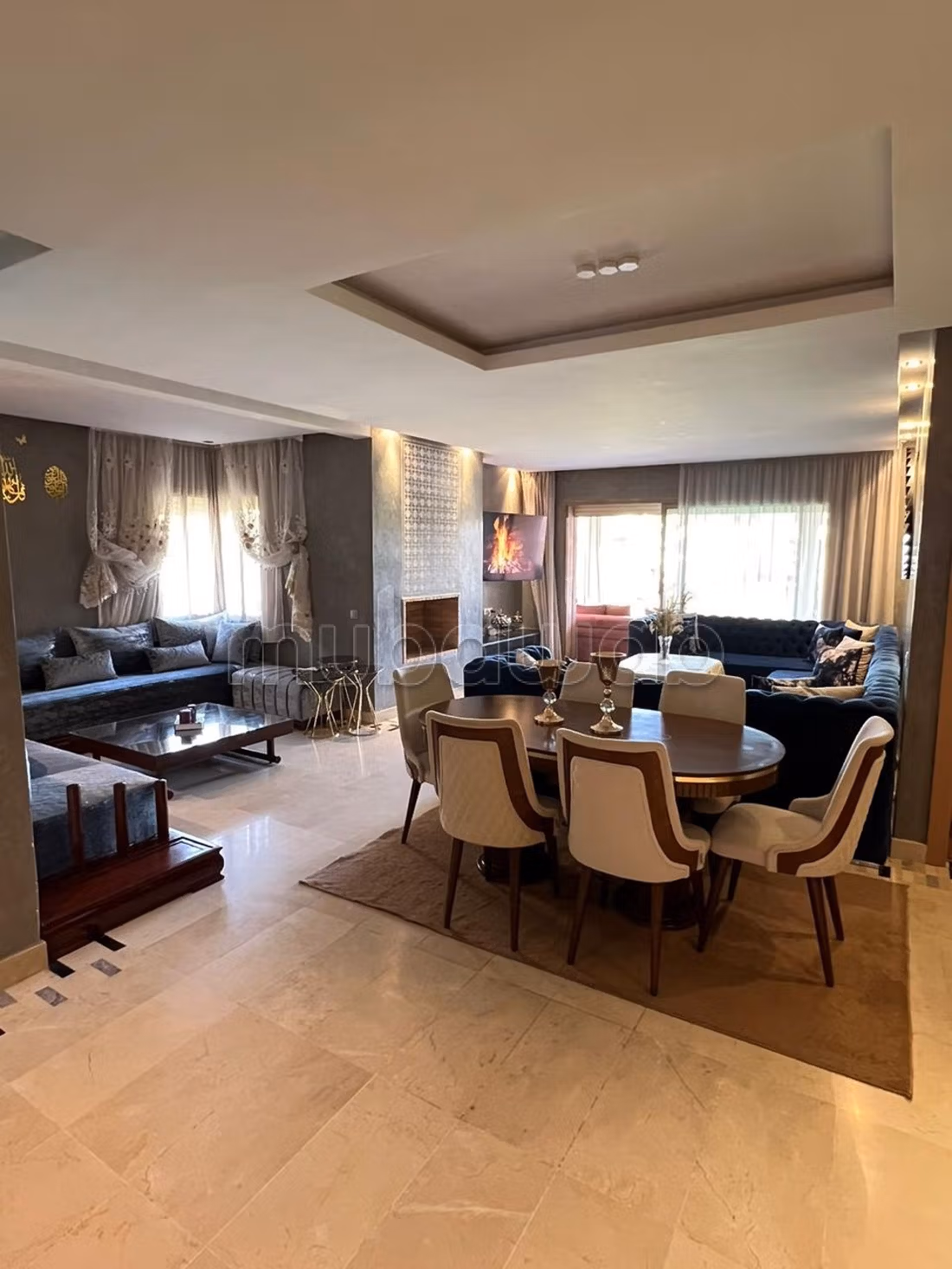 Alquila este piso en Boulevard Med 6. Superficie 180 m². Armarios