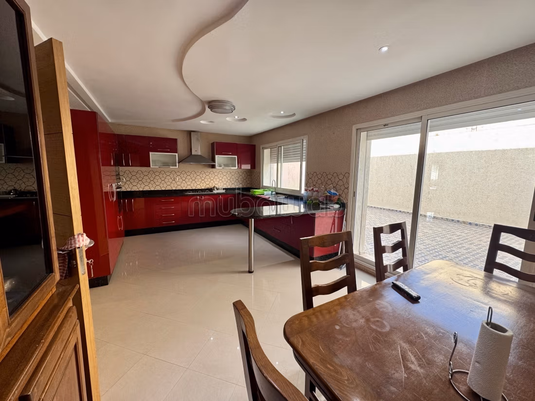 Villa 200 m² à Bouskoura Ville — 20