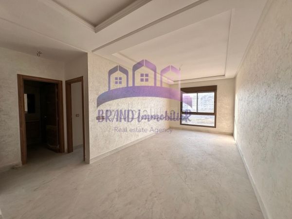 Bel appartement neuf à louer à Route de rabat