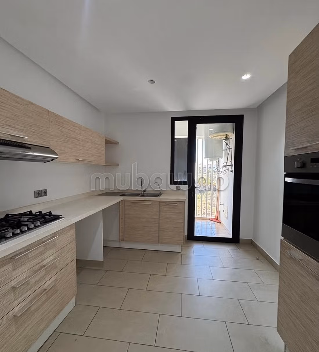 Superb empty apartment for rent in Ain Diab
