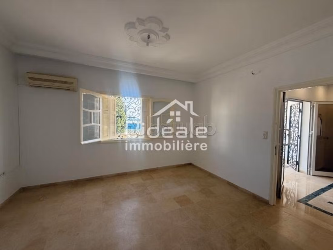 A vendre appartement s4 vue mer Hammamet centre