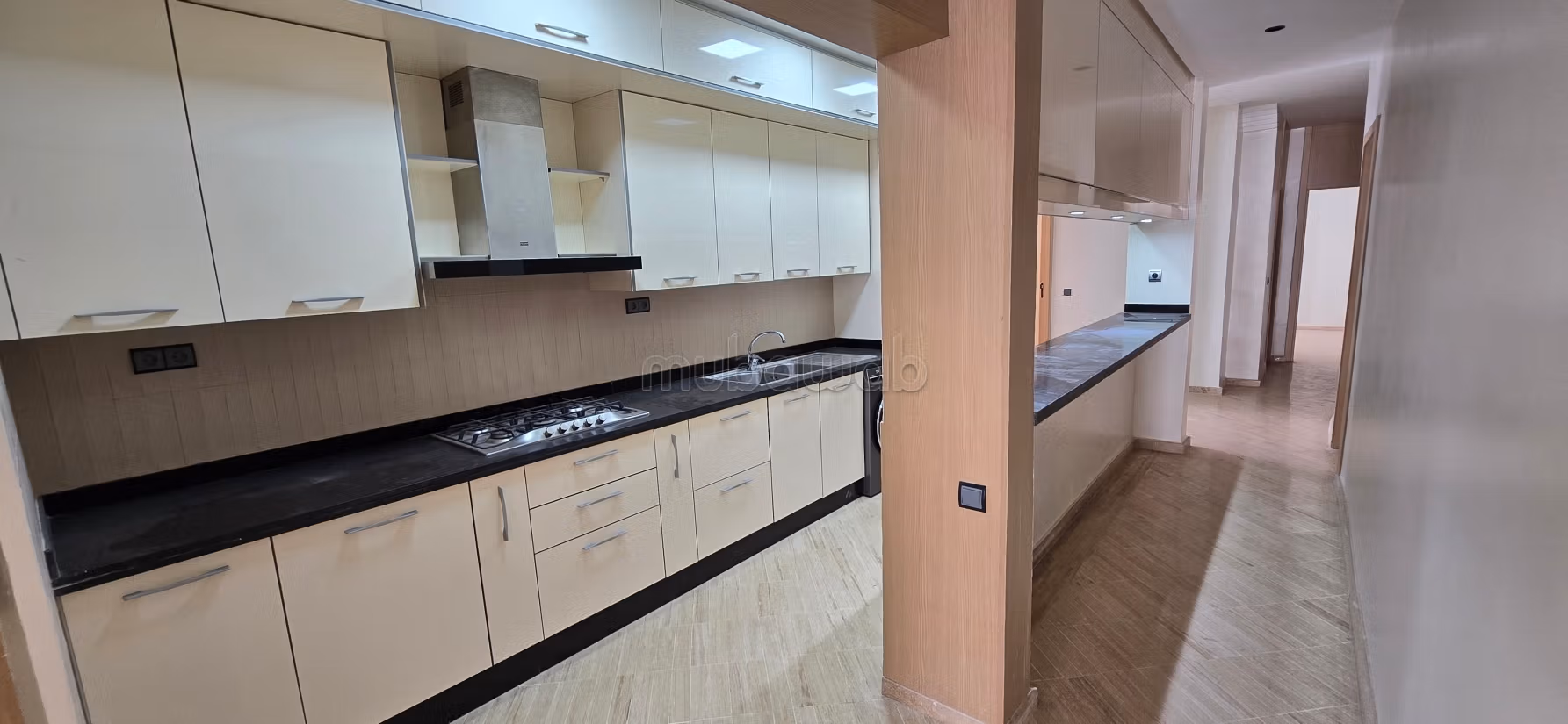 Appartement 218 m² f Triangle d'Or — 17