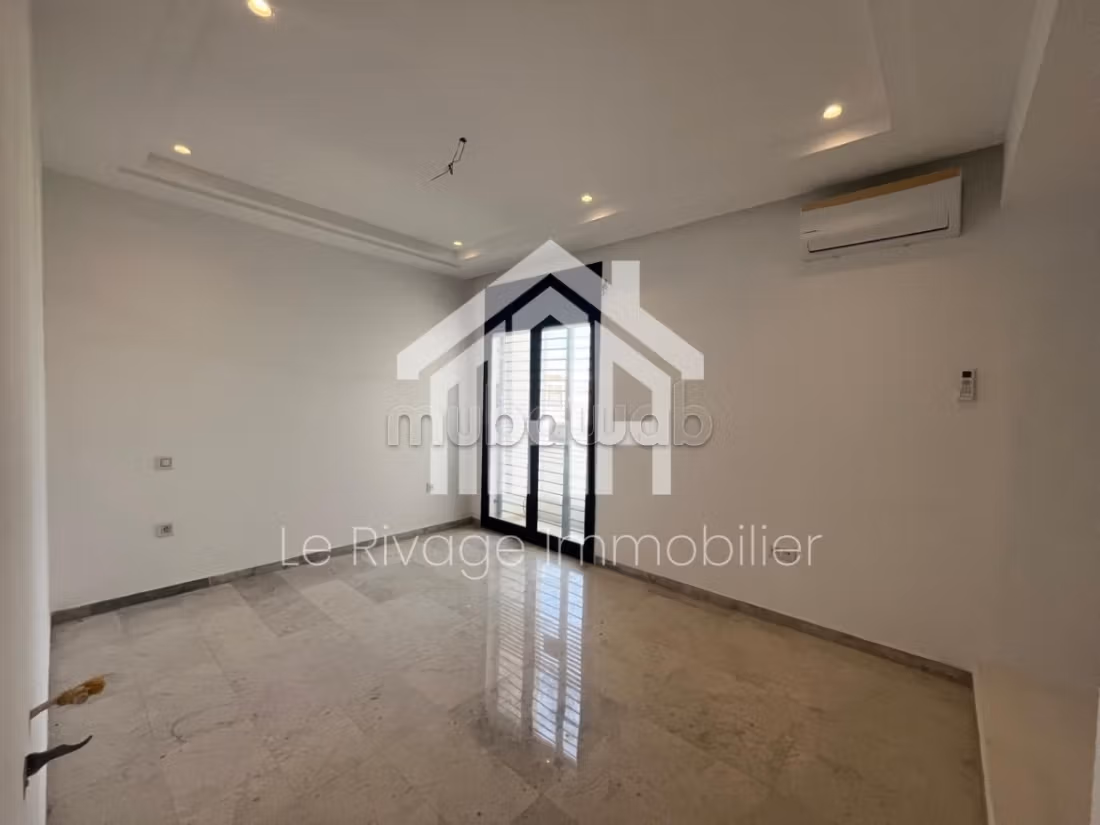 Una villa moderna S5 a Ain Zaghouan Nord