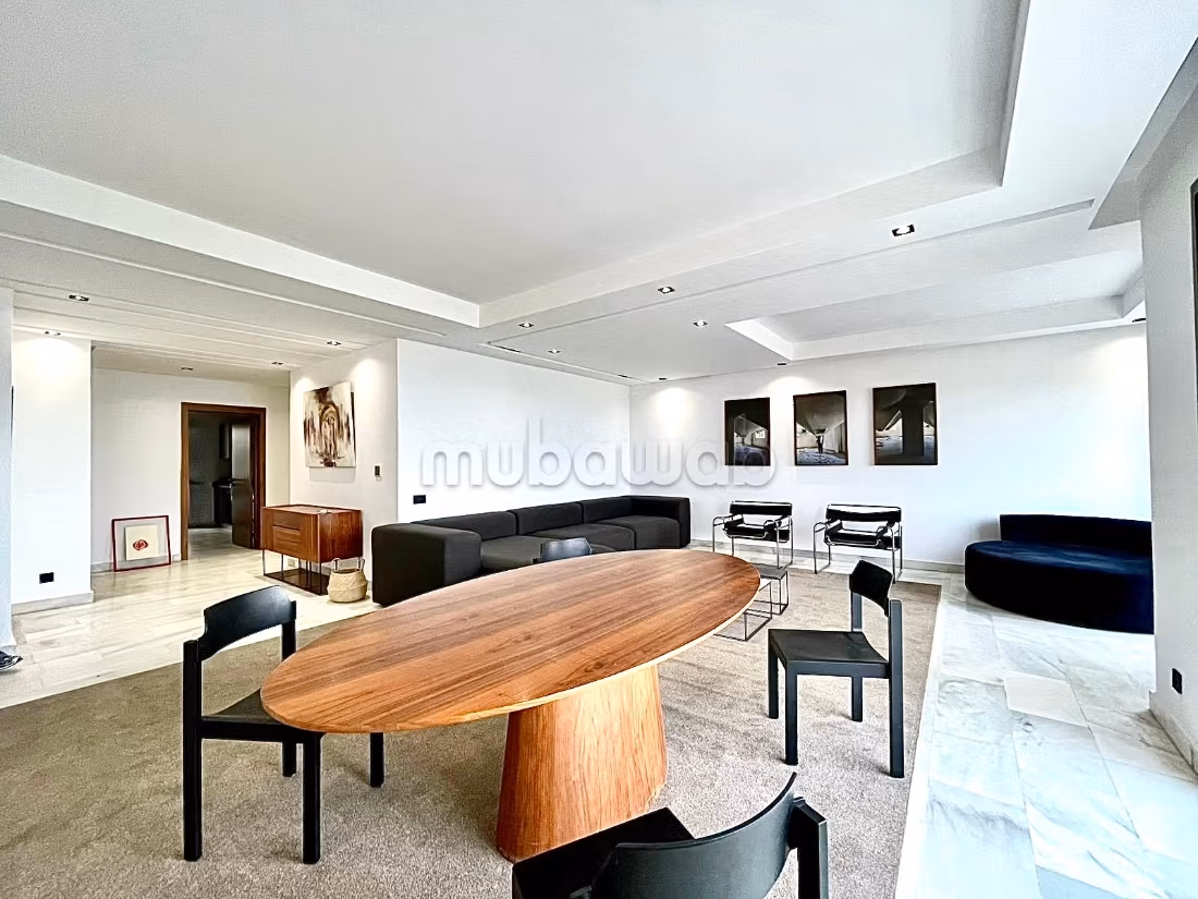 Louez cet appartement à Ain Diab. 3 belles chambres. Meublé — 2