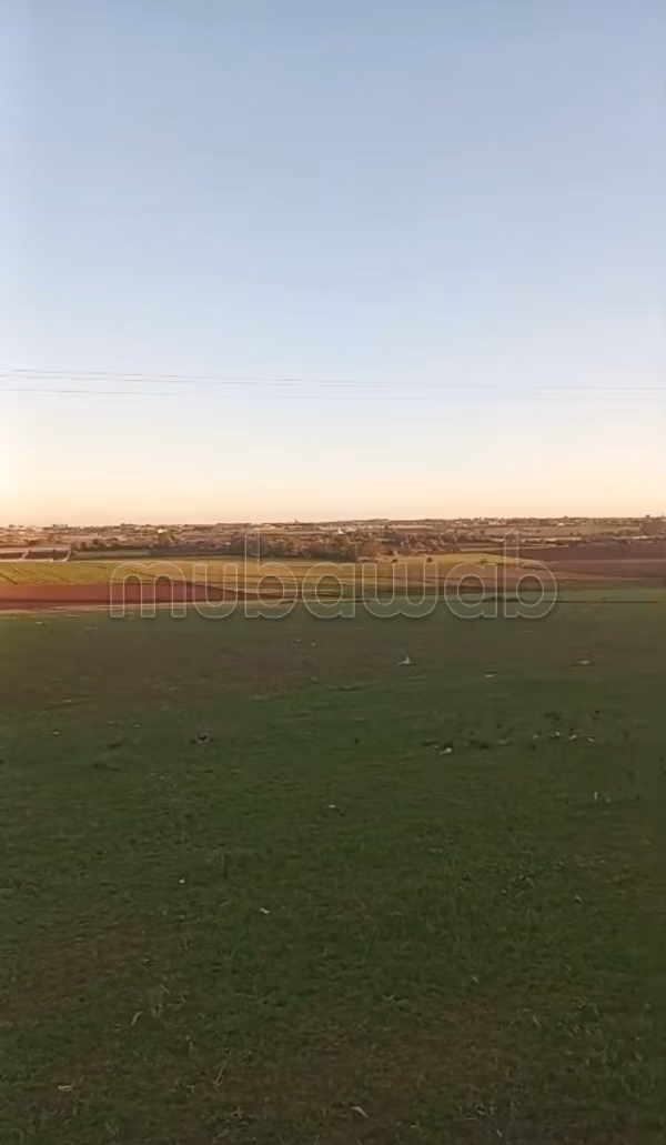 Une jolie fermette d'un hectare à Bir Jdid