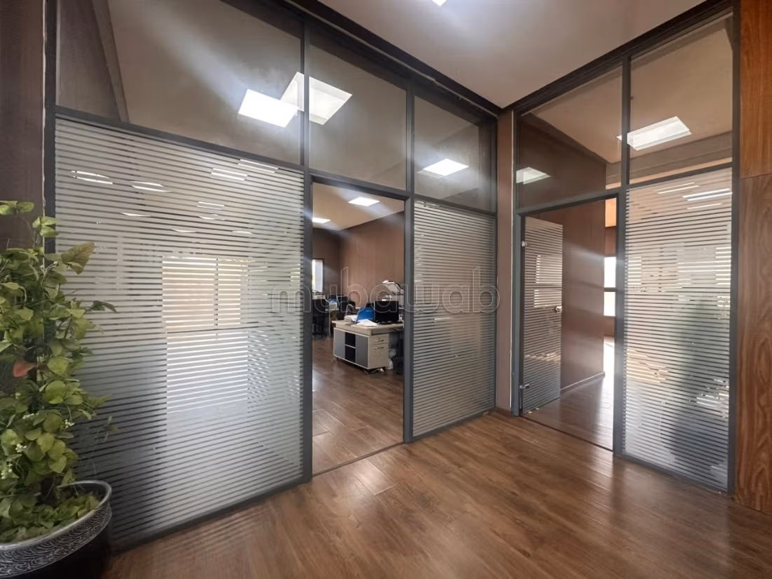 Ufficio in affitto a Bouskoura