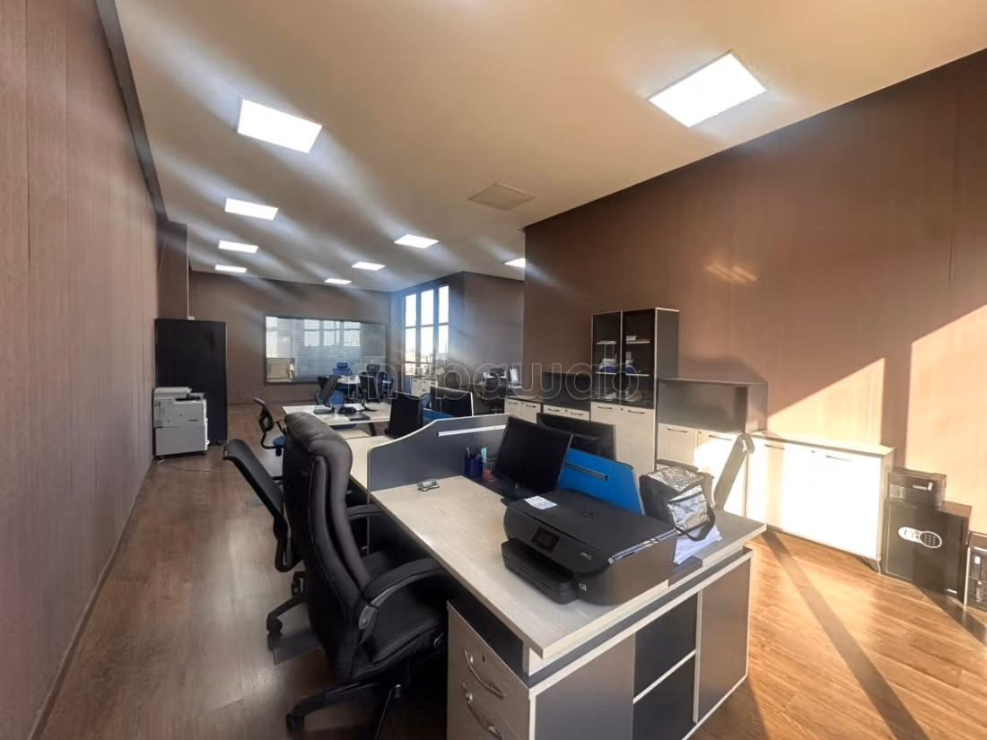 Ufficio in affitto a Bouskoura