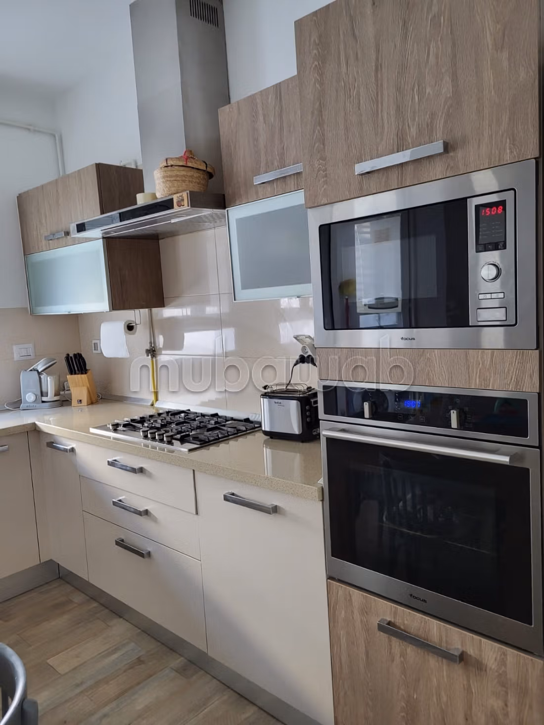 Furnished triplex with pool in Gammarth