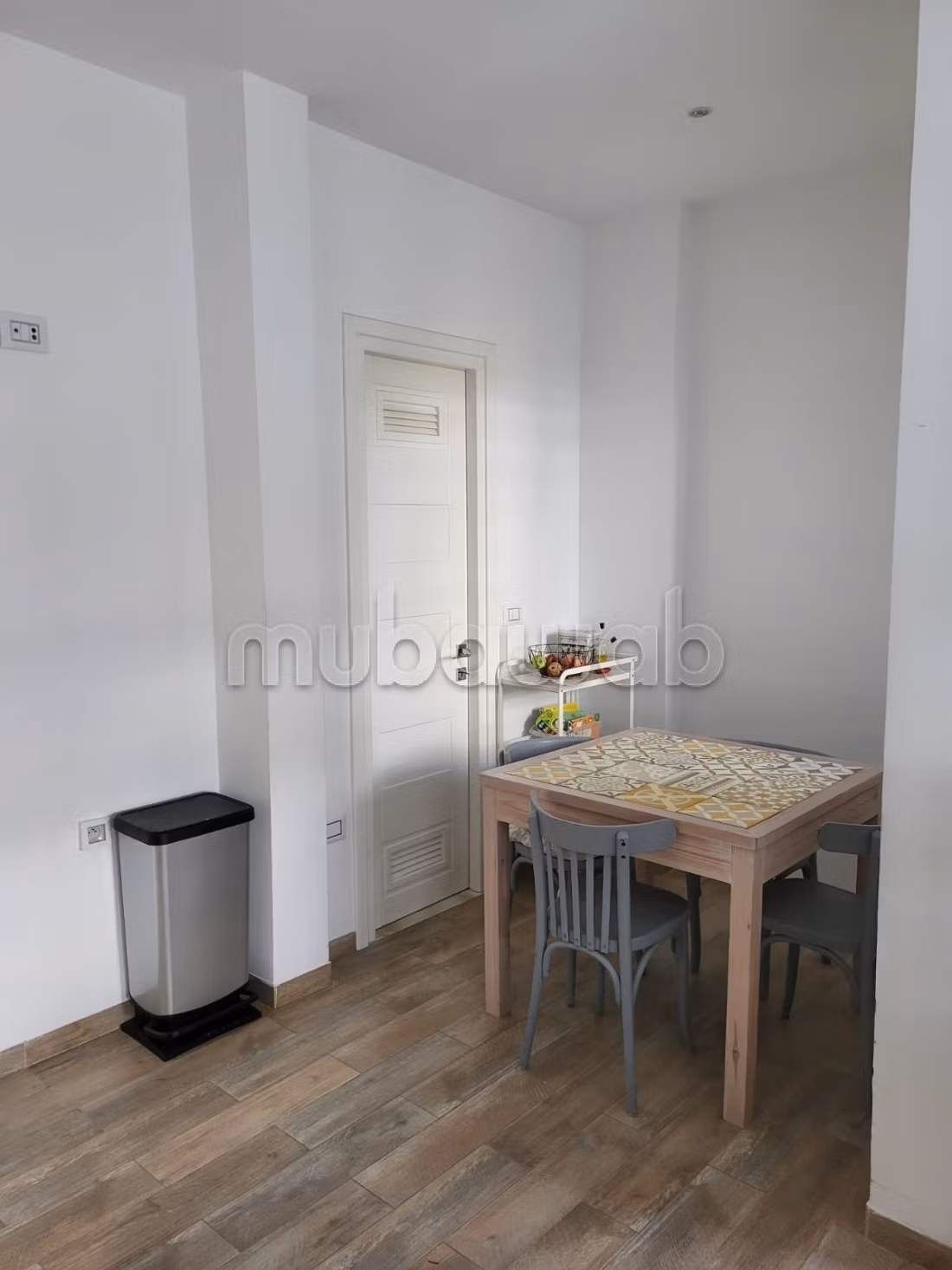 Furnished triplex with pool in Gammarth