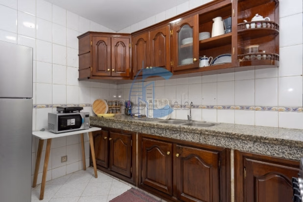In affitto - Appartamento arredato ristrutturato con balcone e