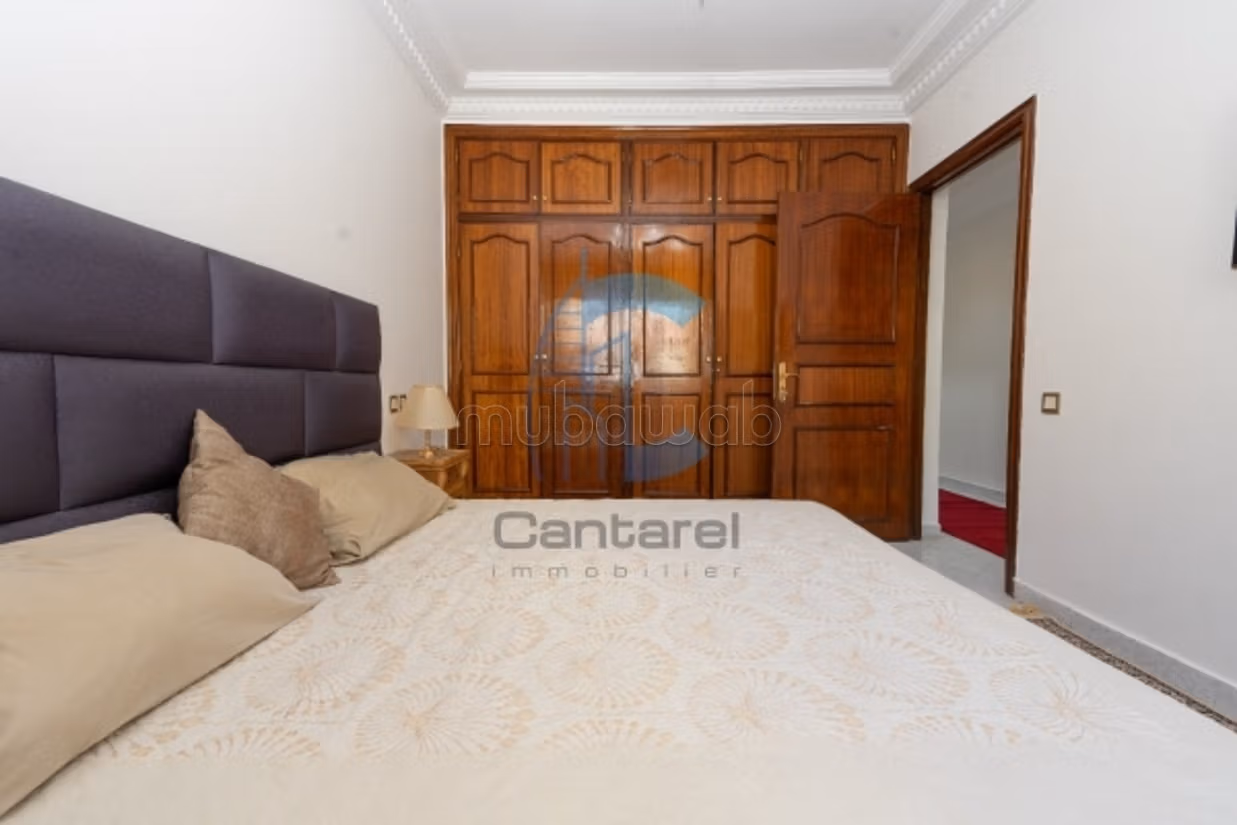 In affitto - Appartamento arredato ristrutturato con balcone e