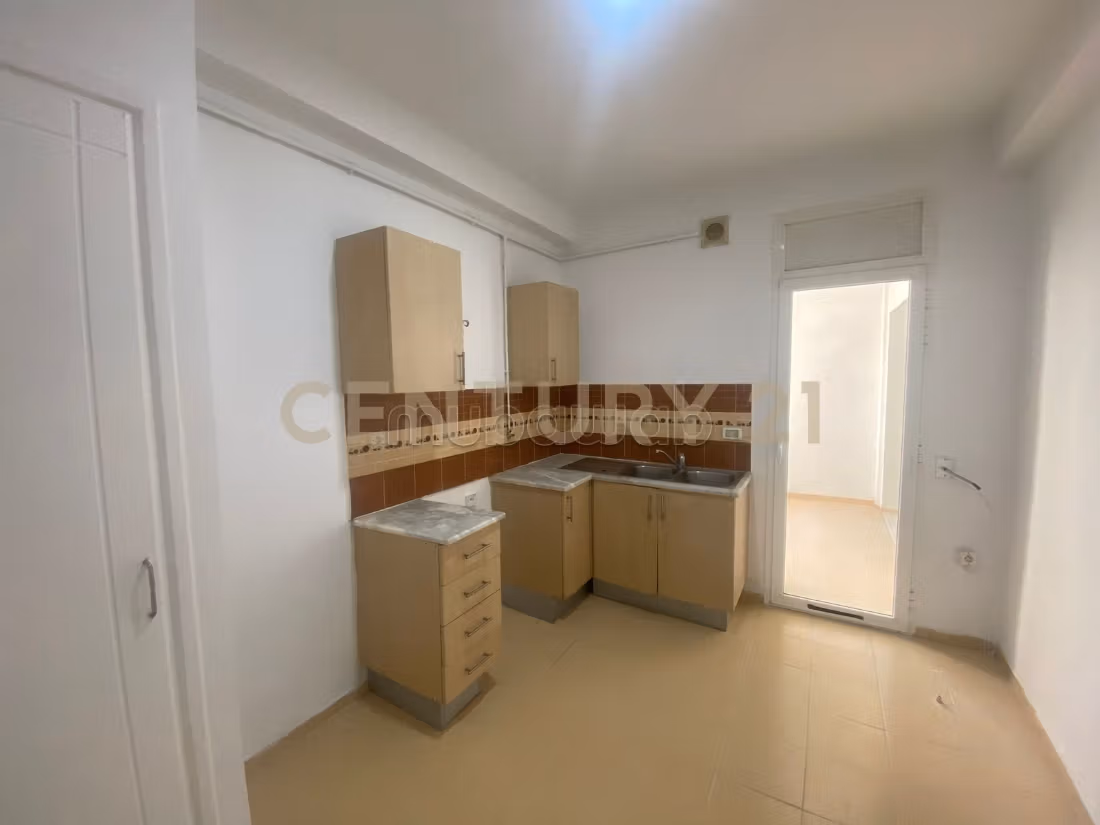 In vendita appartamento S2 ad Aouina