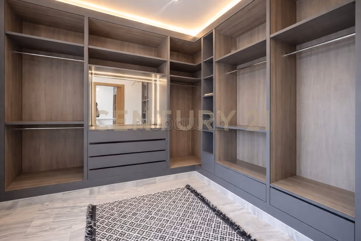 In vendita villa a Ennasr 2