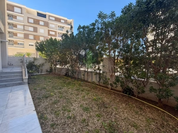 Holiday location S1 with Garden in a residence