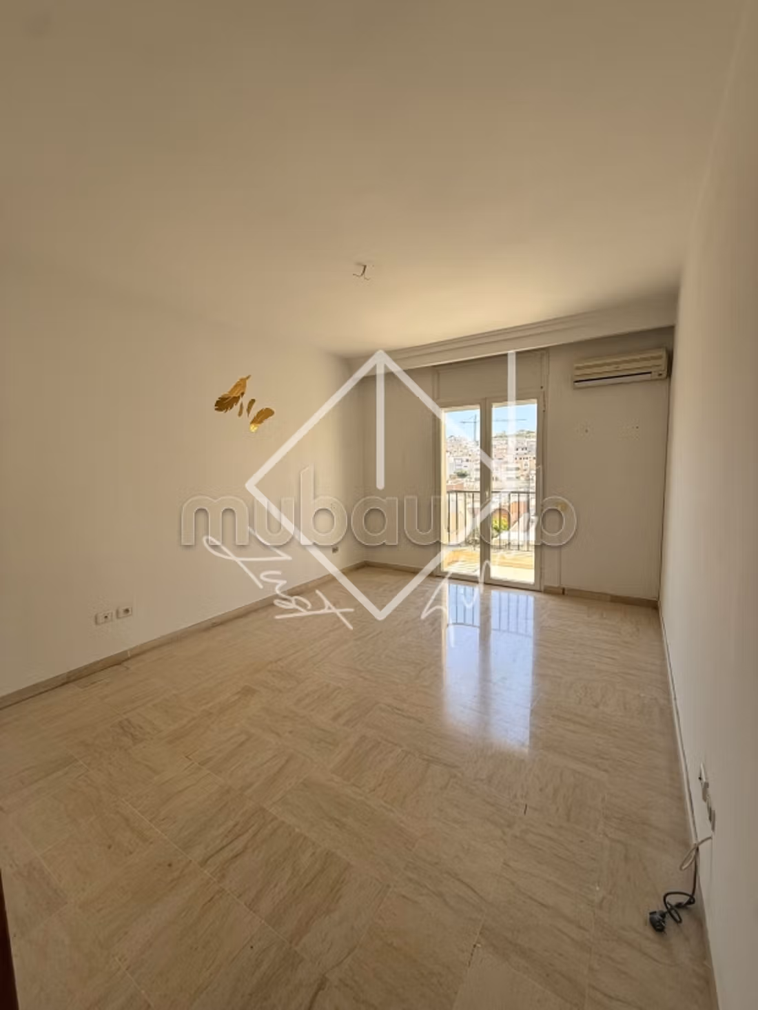 Appartamento S3 in vendita a Riadh Landalous