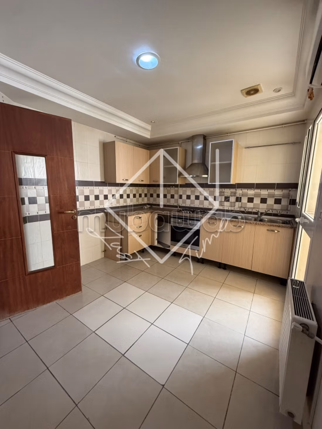 Appartamento S3 in vendita a Riadh Landalous