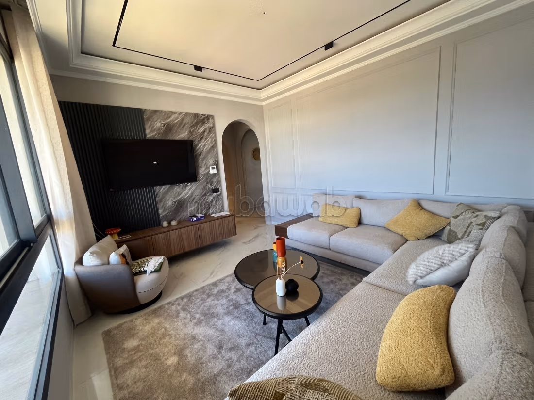 Ain diab extension: appartement de 103 m2 en location. 3 chambres. Meublé dans Résidence avec piscines — 4