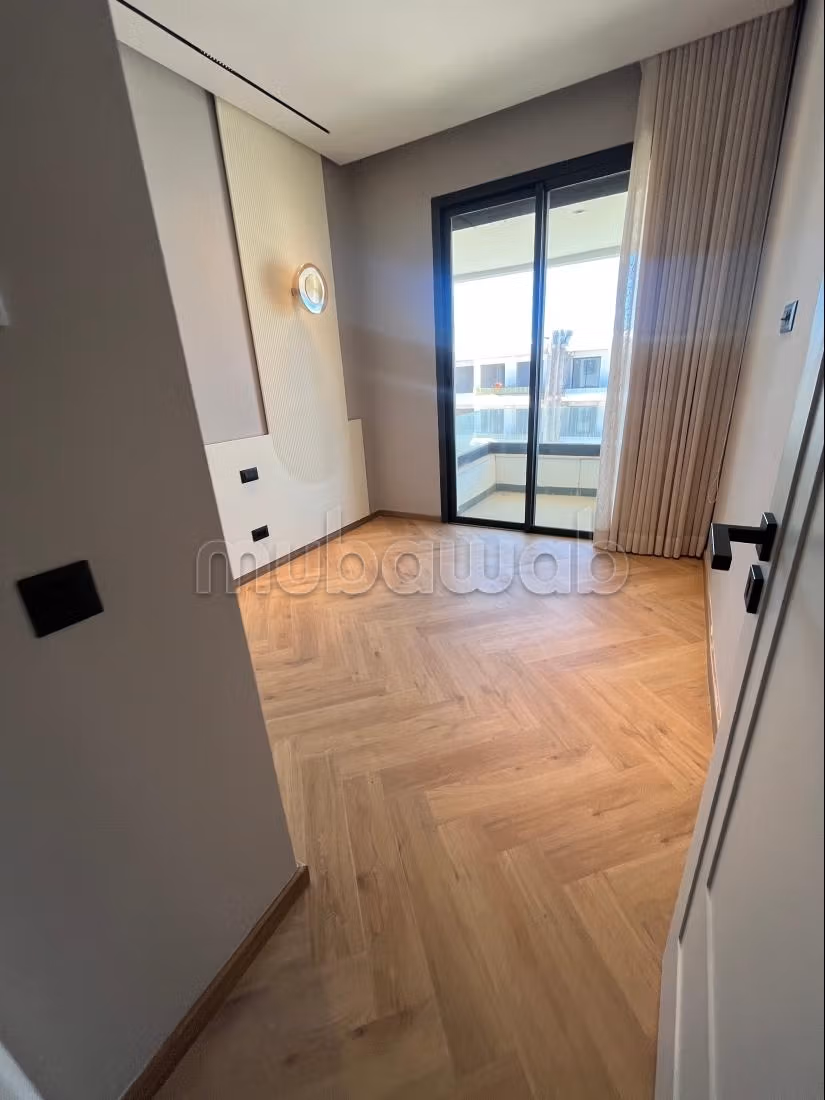 Ain diab extension: appartement de 103 m2 en location. 3 chambres. Meublé dans Résidence avec piscines — 5