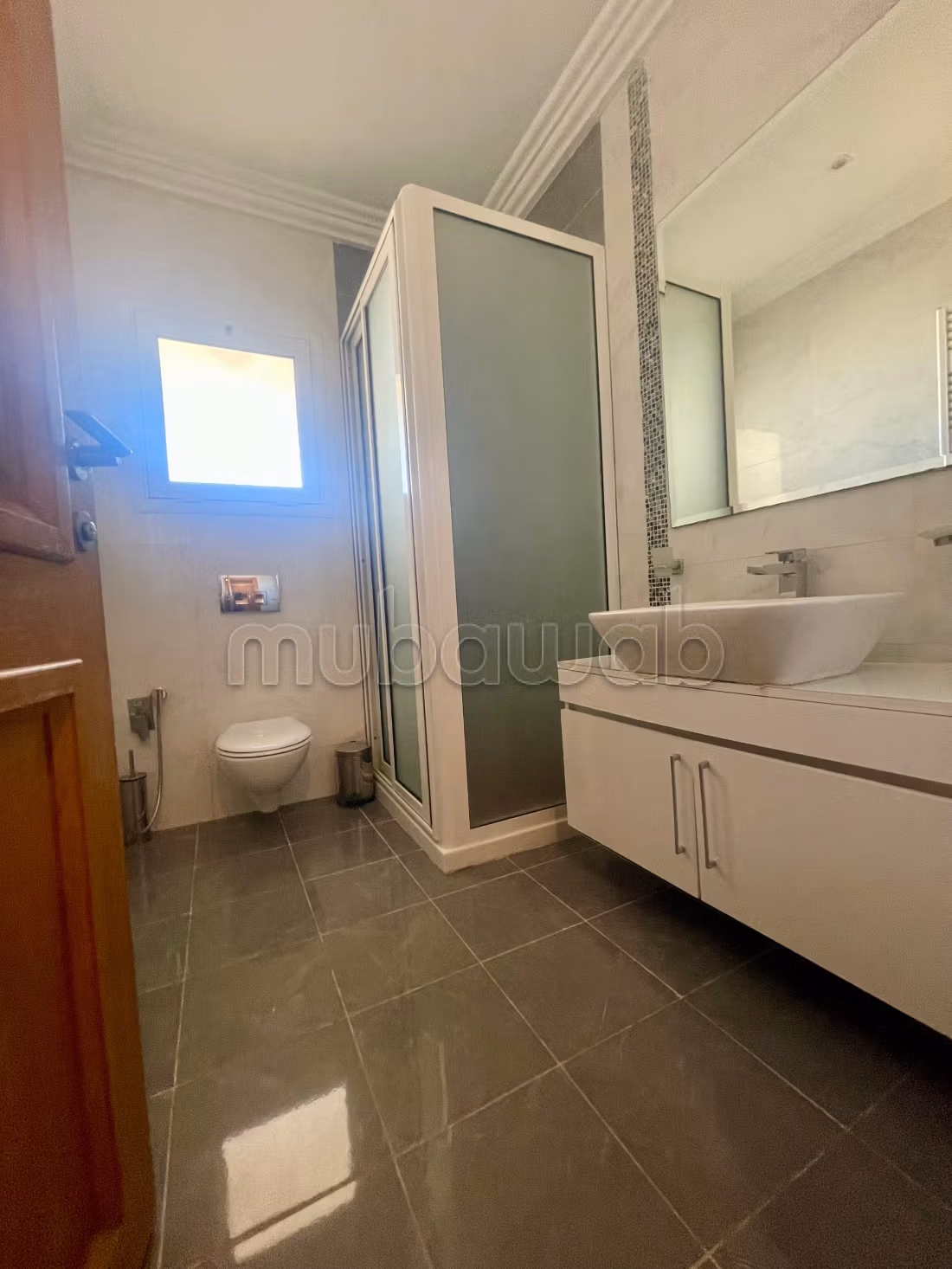 À louer appartement s3 meublé ain zaghouan nord