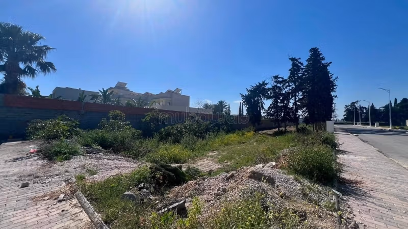 Terrain à vendre à La Soukra