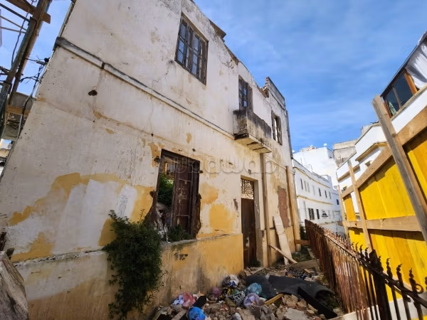 Maison à rénover avec fort potentiel