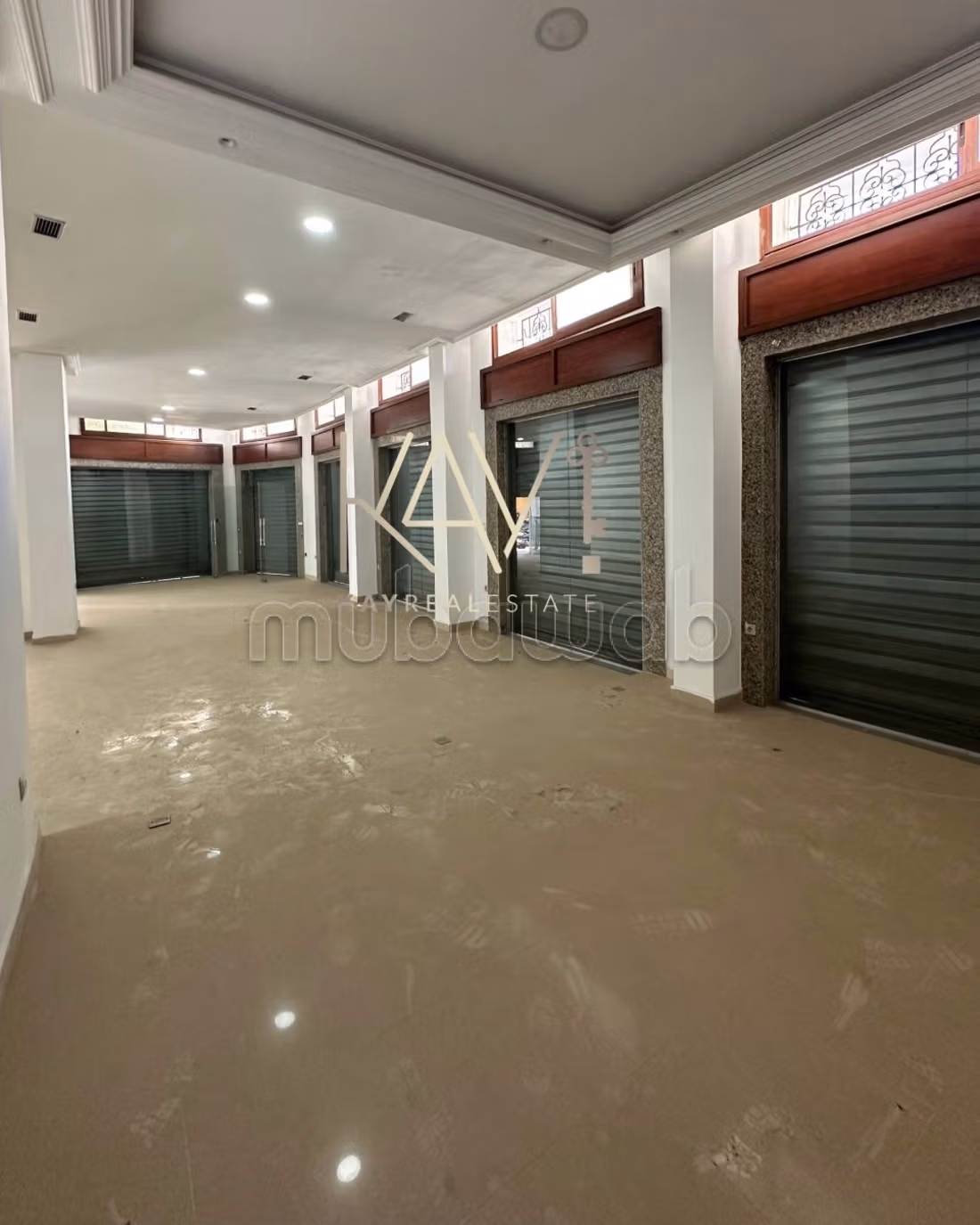 Local commercial à louer – Centre ville, emplacement stratégique