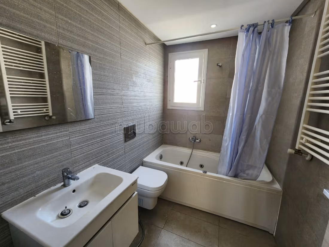 For rent S2 in Soukra Chotrana1