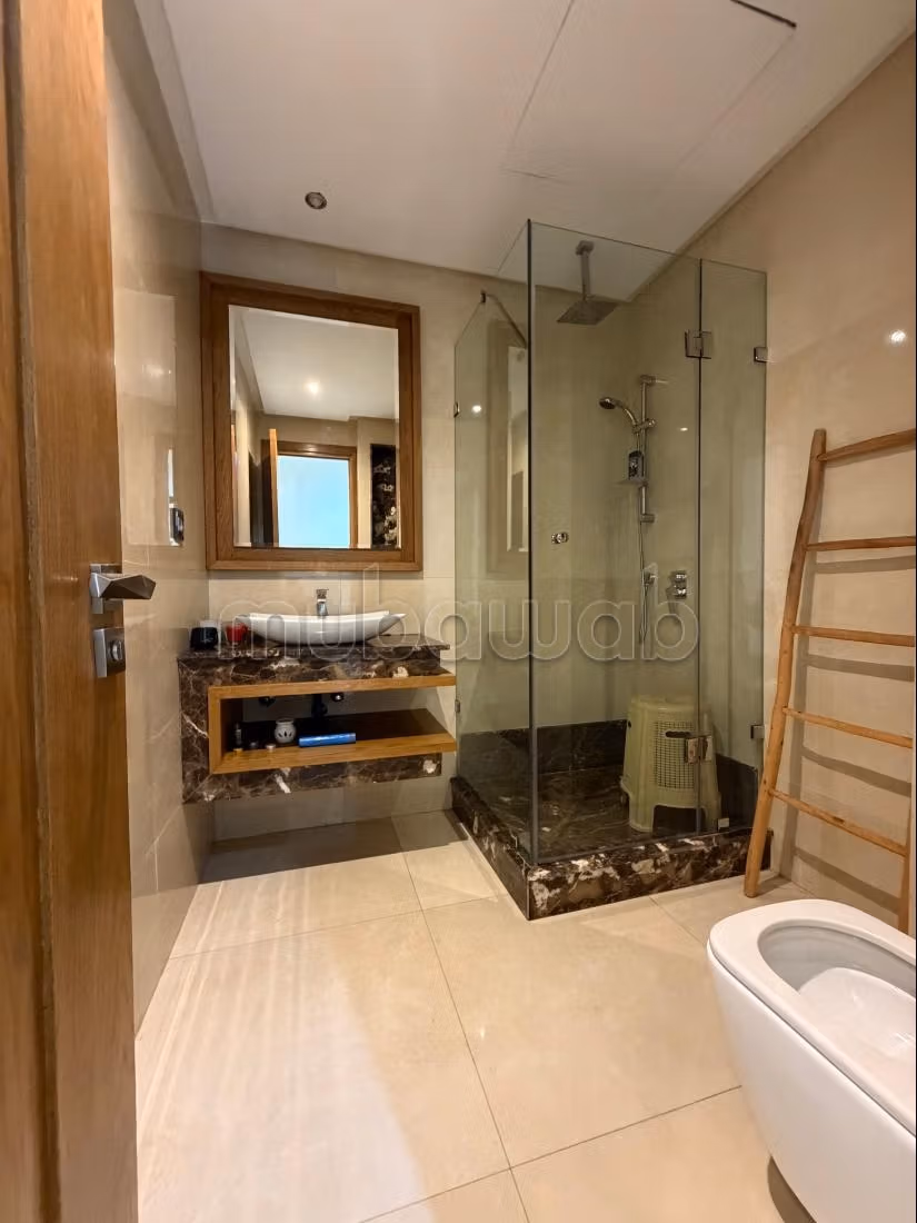 Location d'un appartement à Casablanca Finance City.
2 chambres Bien meublé — 6