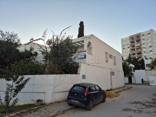 In affitto un ufficio / hall 3 a el menzah 5