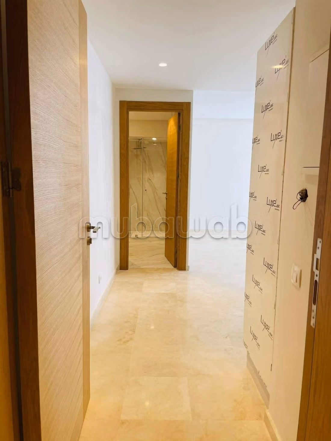Louez cet appartement à Ain Borja. 1 Pièce. Avec ascenseur — 6