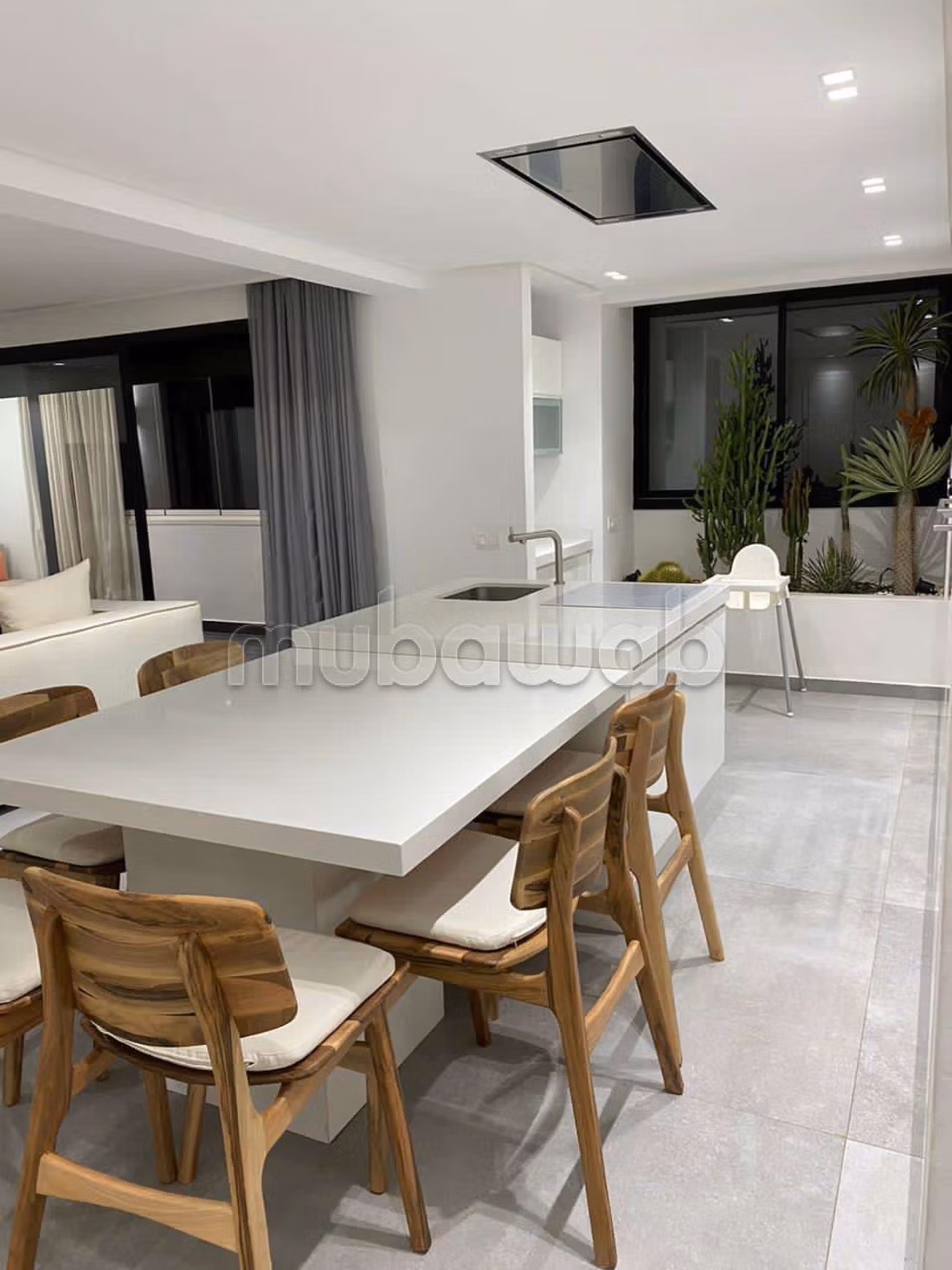 Louez cet appartement à Guéliz. Surface totale 180 m² — 3