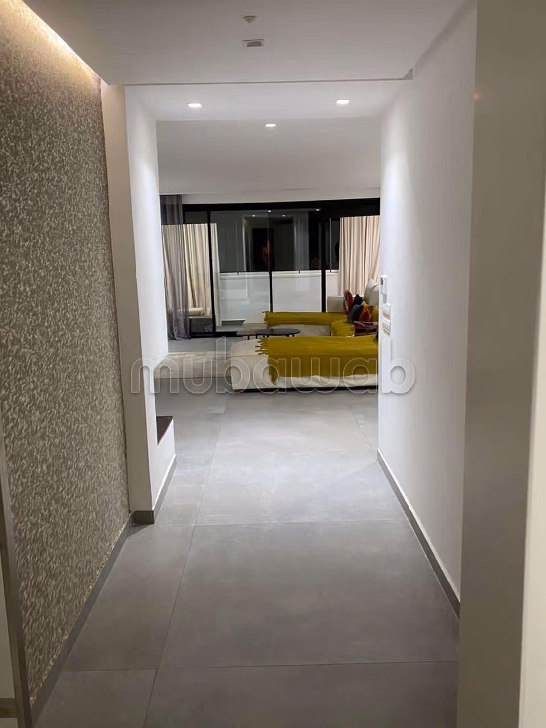 Louez cet appartement à Guéliz. Surface totale 180 m² — 6
