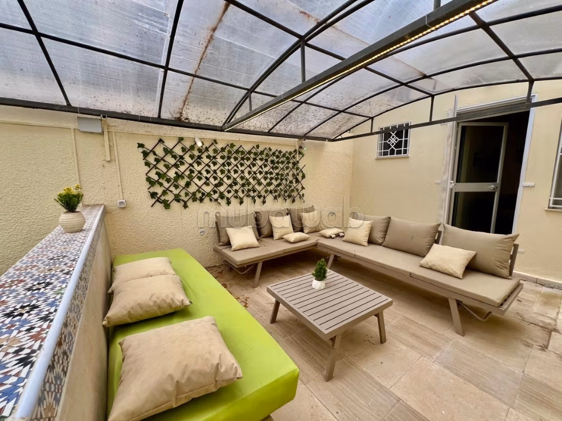 Duplex S4 avec terrasse, Marsa Cube