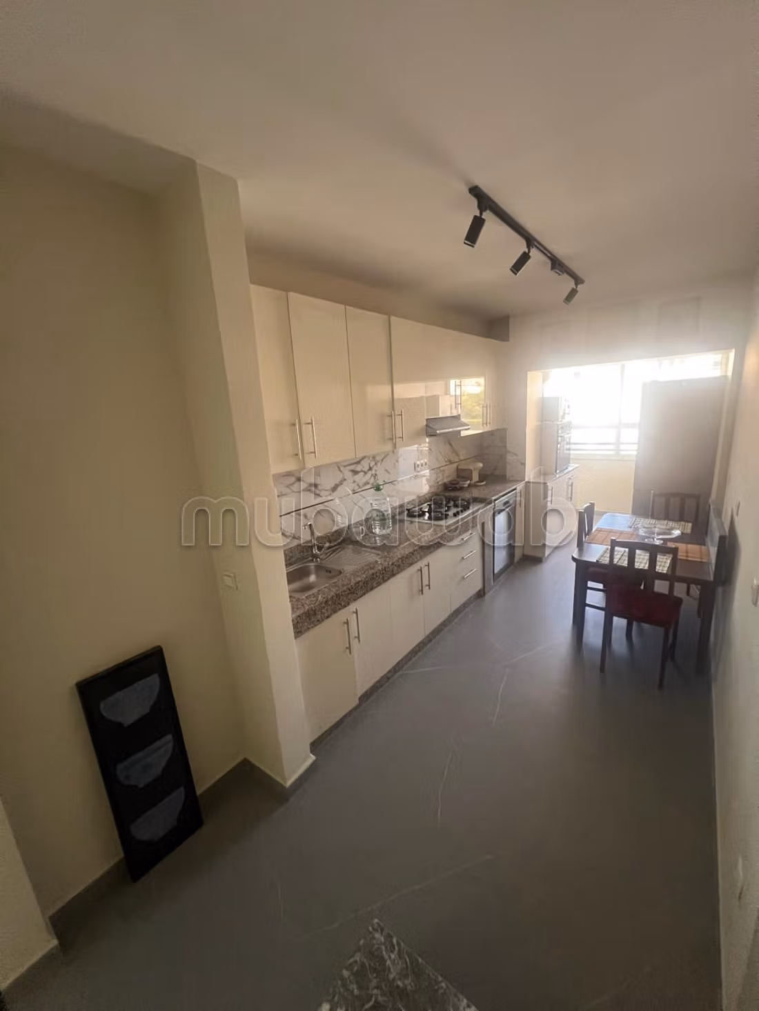 Appartement 90 m² à Charaf — 10