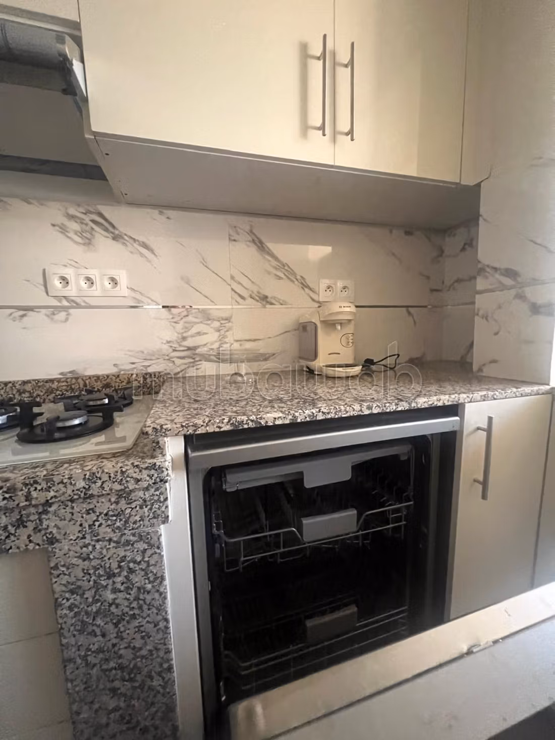 Appartement 90 m² à Charaf — 12