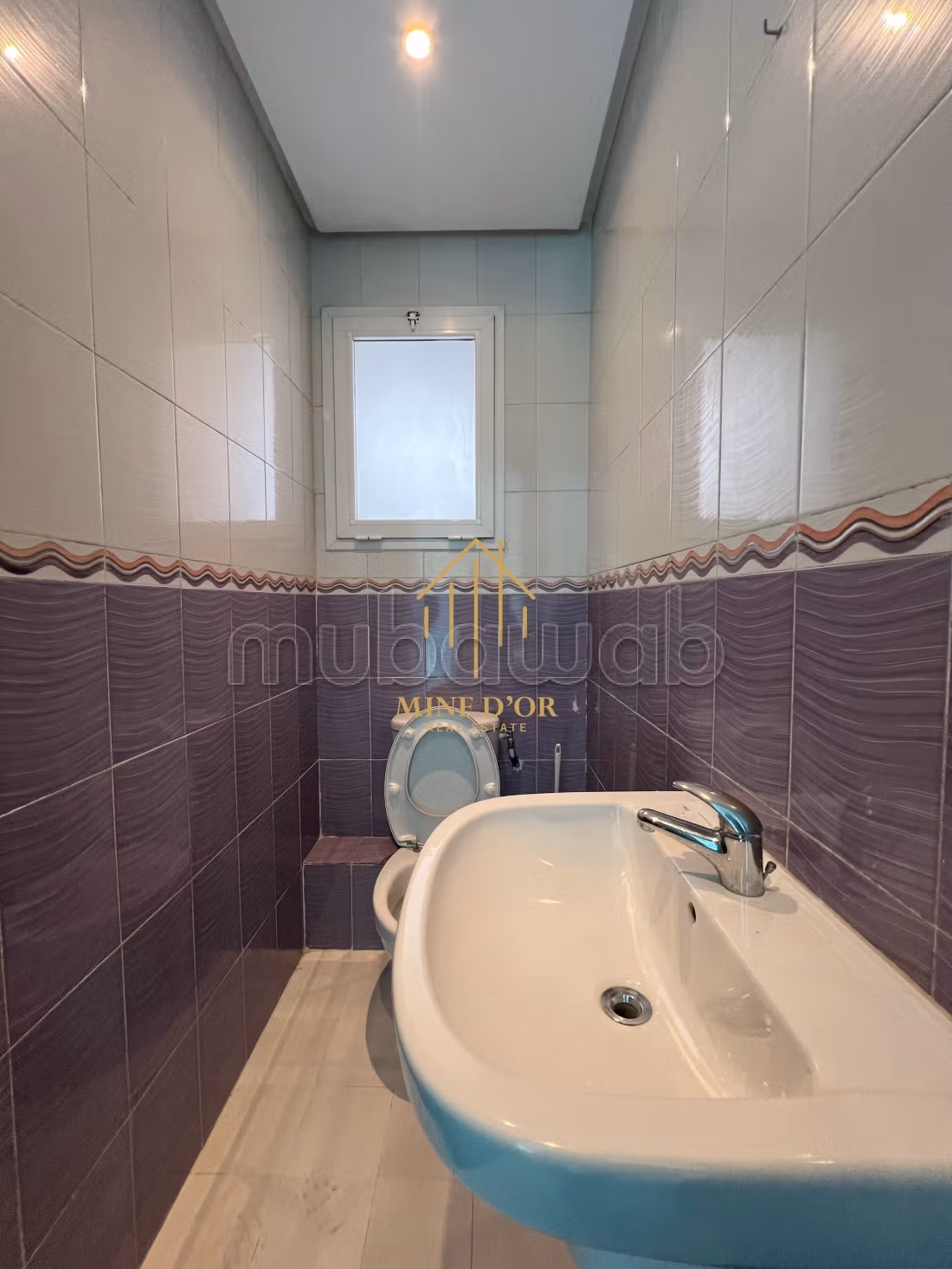 Location bureau 172m² à Montplaisir