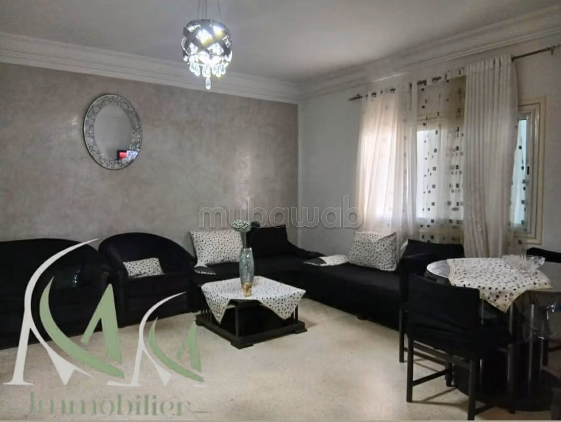 Casa divisa in 4 appartamenti proprietà commerciale