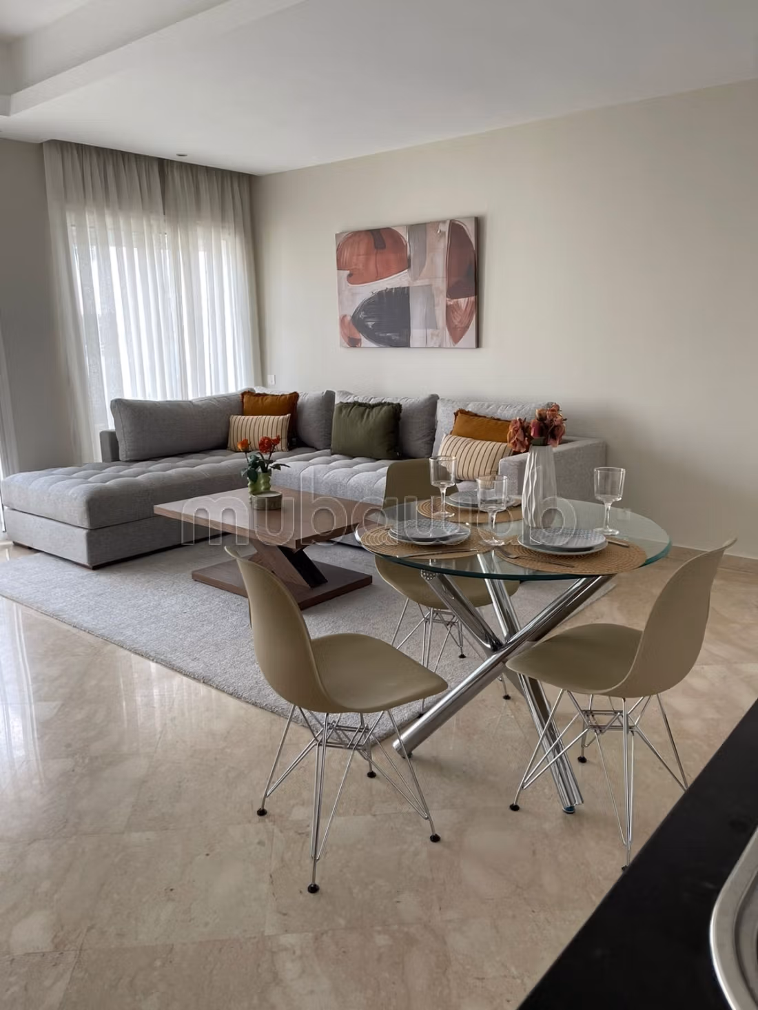 Superbe appartement à louer à Racine. 2 pièces. Bien meublé
