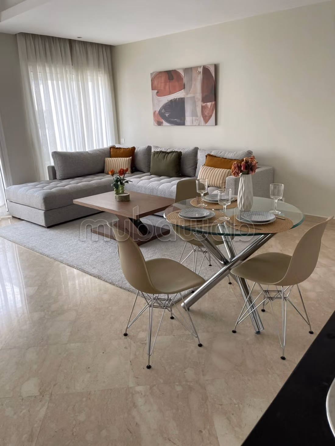 Superbe appartement à louer à Racine. 2 pièces. Bien meublé — 2