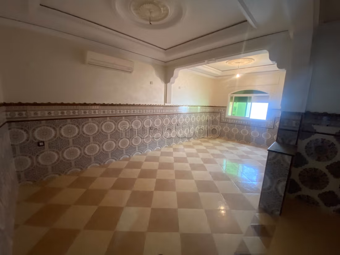 Maison R3 à vendre Bayt Sahafa Vue Grand Stade