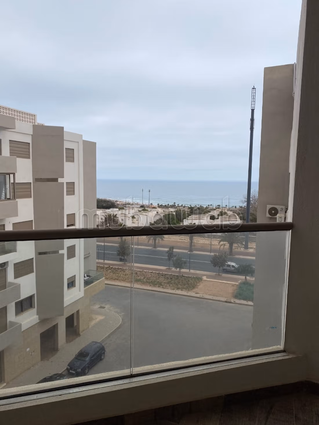 Superbe appartement à louer à Anza. 3 pièces confortables. Système de parabole et salon marocain — 6